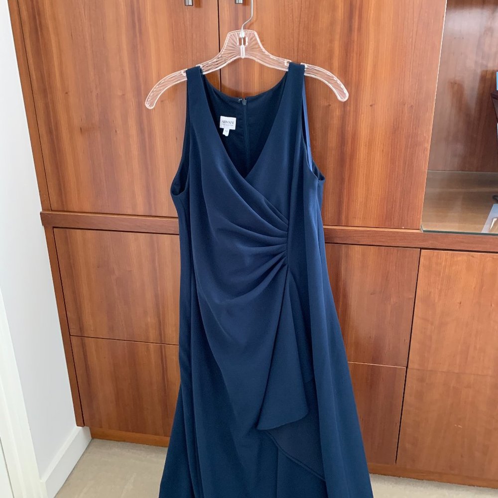 Armani Collezioni Size 12 NWOT gown